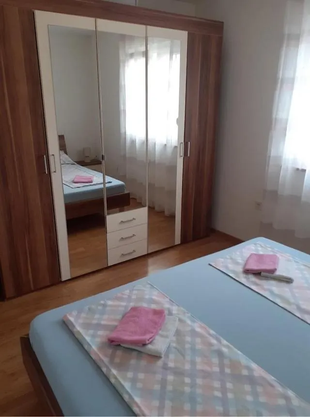 Senoina Ulica 36 Jm Apartment Pula