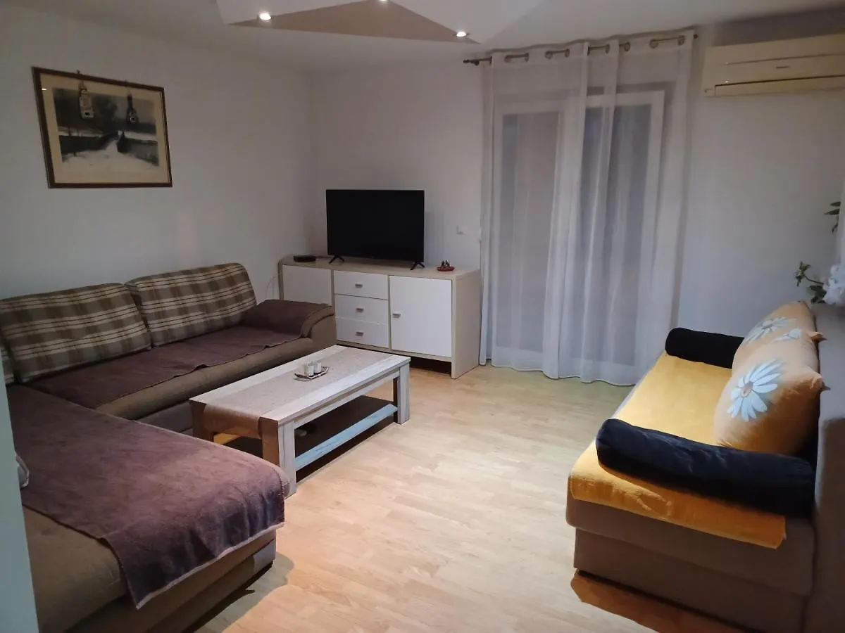 Senoina Ulica 36 Jm Apartment Pula